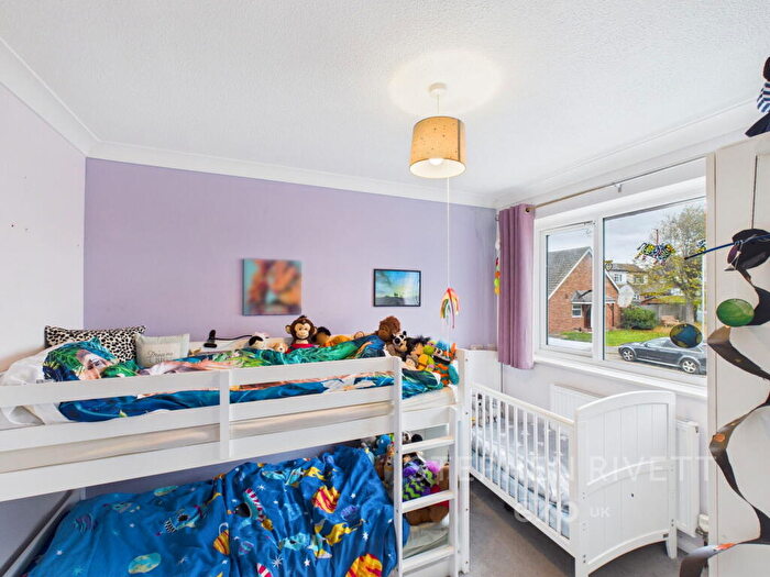 3 Bedroom Semi-Detached House For Sale In Winchester Close, Stowmarket, IP14