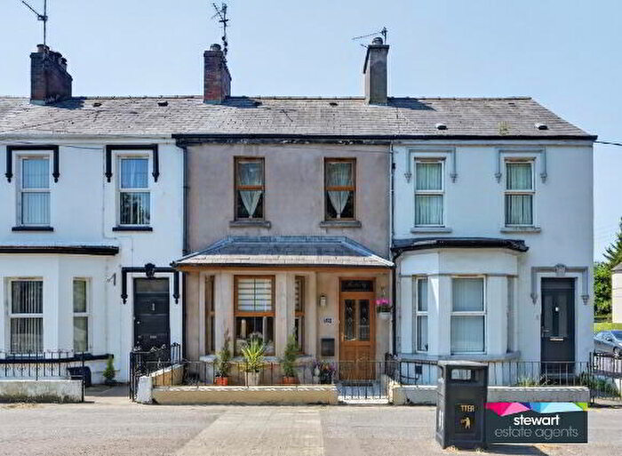 3 Bedroom Mid Terraced House For Sale In Lough Road, Lurgan, BT66