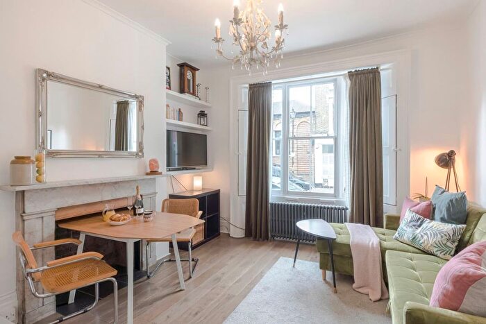 1 Bedroom Flat To Rent In Bridgeman Road, London, N1