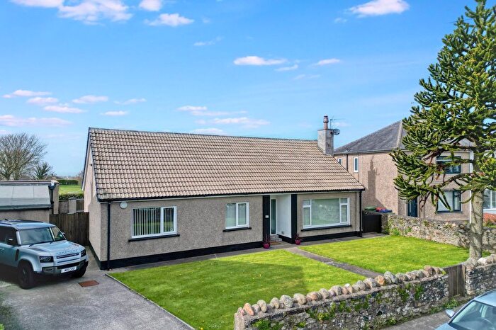 5 Bedroom Bungalow For Sale In Scaw Road, High Harrington, Workington, CA14