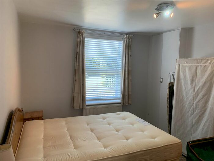 1 Bedroom Property To Rent In Havelock Road, Tonbridge, TN9