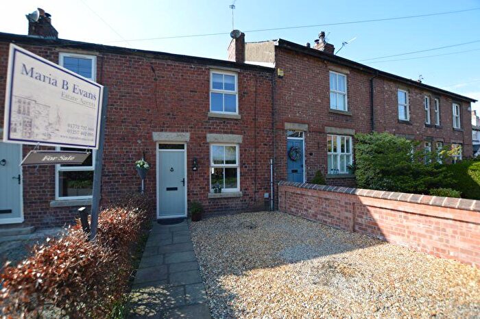 2 Bedroom Terraced House For Sale In Drinkhouse Road, Leyland, PR26