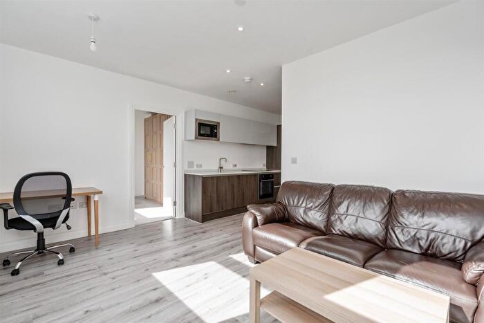 1 Bedroom Apartment To Rent In Warwick Road, Solihull, B91