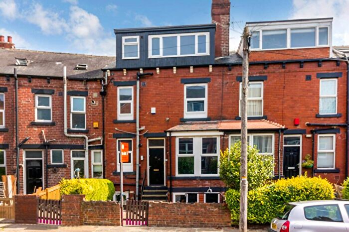 4 Bedroom Terraced House To Rent In Beechwood Terrace, Leeds, West Yorkshire, LS4