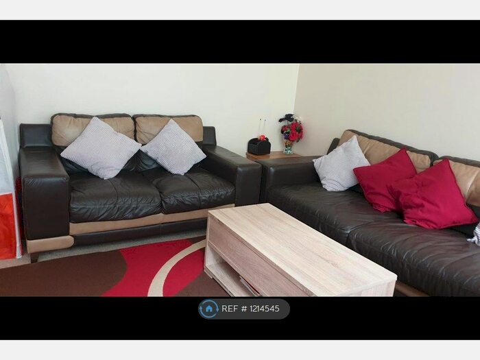 3 Bedroom Terraced House To Rent In Cleveley Close, London SE7