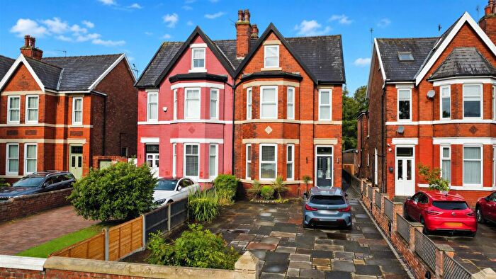 4 Bedroom Semi-Detached House For Sale In Mill Lane, Southport, PR9