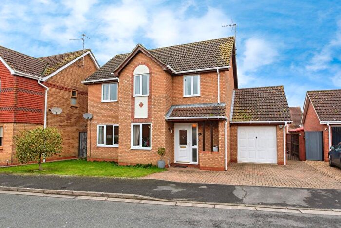 3 Bedroom Detached House For Sale In St. Marys Gardens, Cowbit, Spalding, PE12