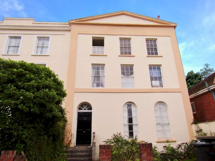2 Bedroom Flat To Rent In Regents Park, Heavitree - Exeter, EX1