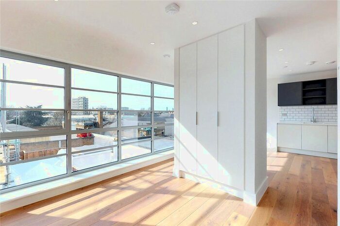 Studio To Rent In The Catcher Building, London, SE15