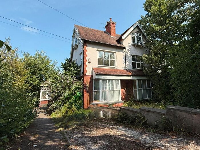 1 Bedroom Flat To Rent In Private Road, Mapperley Park, Nottingham, NG5