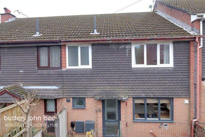 3 Bedroom Terraced House For Sale In Leaswood Close, Newcastle, ST5