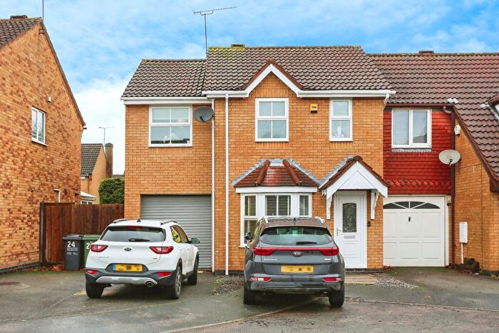 3 Bedroom Semi-Detached House For Sale In Martin Drive, Syston, Leicester, LE7