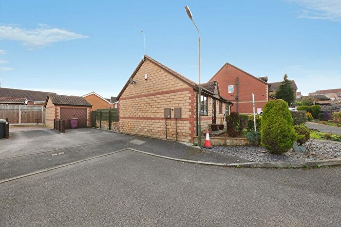 2 Bedroom Detached Bungalow For Sale In Violet Close, Mansfield, NG20