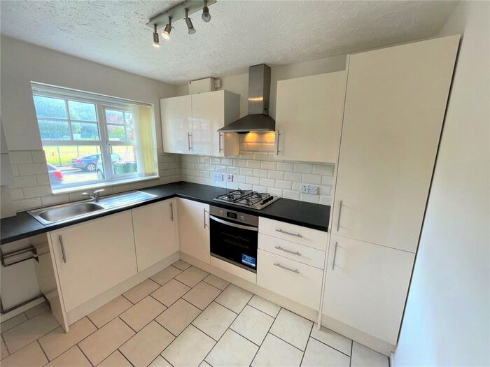 2 Bedroom End Of Terrace House To Rent In Clifton Street, Cradley Heath, West Midlands, B64