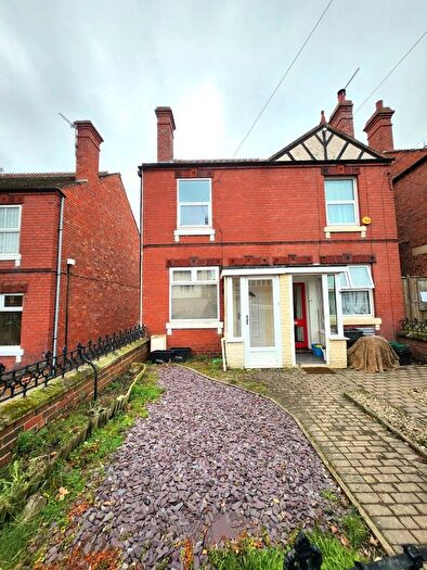 3 Bedroom Semi Detached House To Rent In Highley, Bridgnorth, WV16