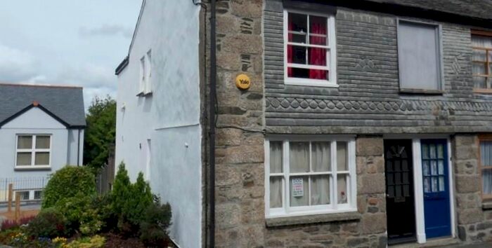 4 Bedroom Property To Rent In West Street, Penryn TR10