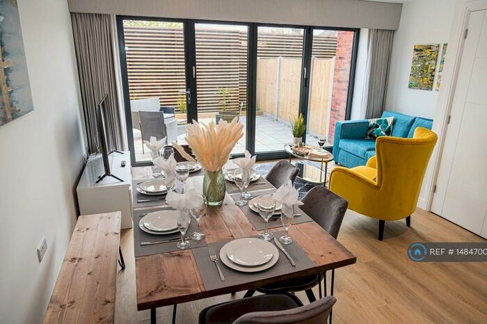 3 Bedroom Semi-Detached House To Rent In Denmark Lane, Poole, BH15