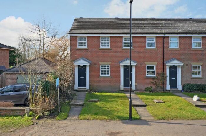 2 Bedroom Terraced House To Rent In Acaster Lane, Bishopthorpe, York YO23