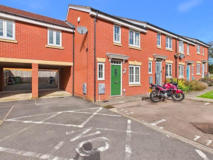 3 Bedroom Terraced House For Sale In Jack Russell Close, Stroud, Gloucestershire, GL5