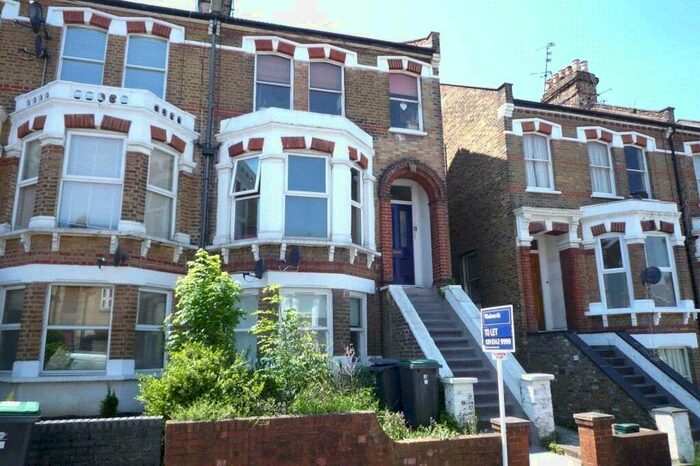 1 Bedroom Apartment To Rent In Ferme Park Road, London, N8