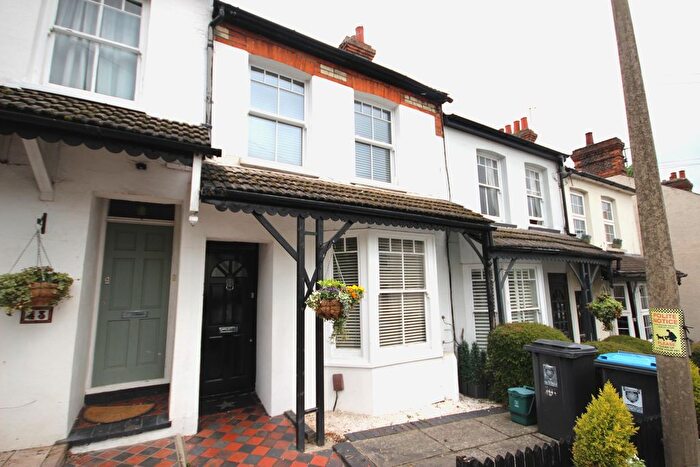 3 Bedroom Terraced House To Rent In Storey Street, Hemel Hempstead, Hertfordshire, HP3