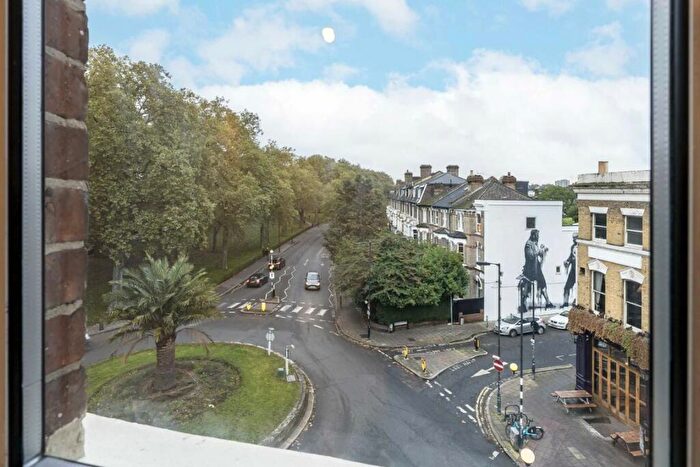 1 Bedroom Flat For Sale In Grove Vale, East Dulwich, SE22