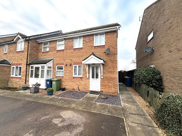 2 Bedroom End Of Terrace House For Sale In Angoods Lane, Chatteris, Cambs, PE16