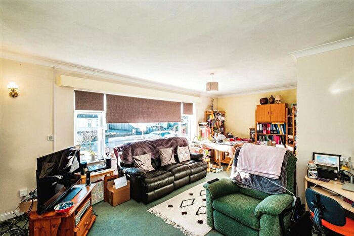 2 Bedroom Bungalow For Sale In Orchard Avenue, Worthing, West Sussex, BN14