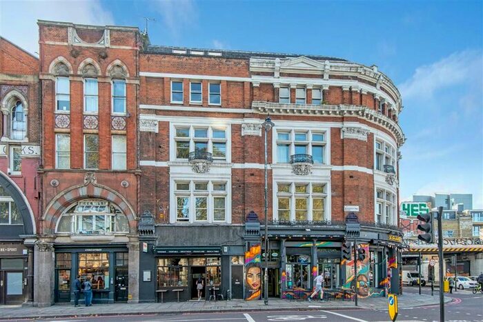 Studio To Rent In Shoreditch High Street, London, E1