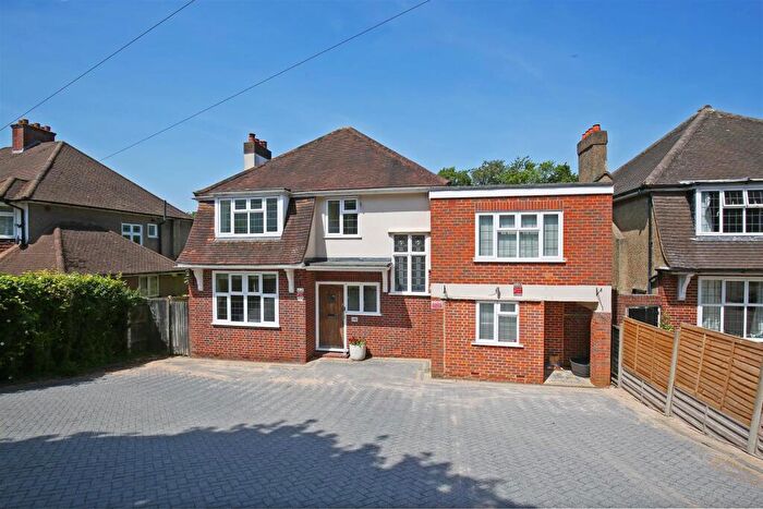 4 Bedroom Detached House To Rent In Hartley Down, Purley, CR8
