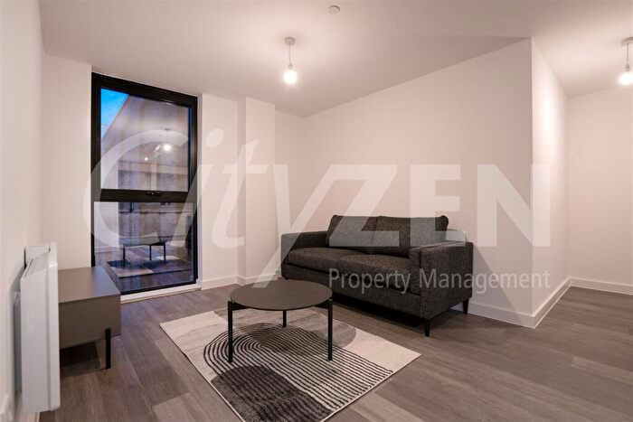 1 Bedroom Flat To Rent In Berkeley Square, - Ordsall Lane, M5