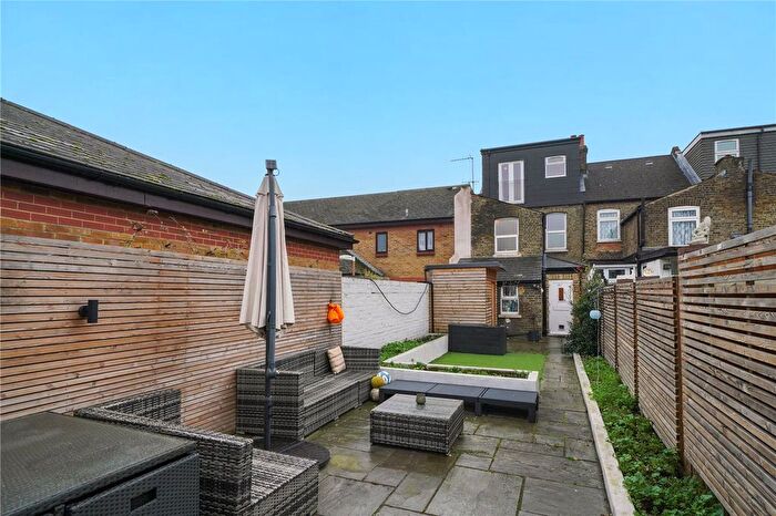 3 Bedroom End Of Terrace House For Sale In Gilbert Road, London, SW19
