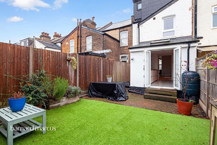 4 Bedroom Terraced House For Sale In Ferndale Road, London, SE25