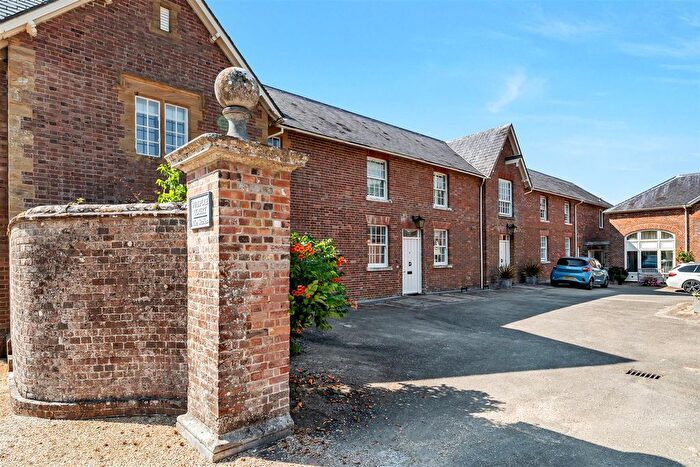 2 Bedroom Flat For Sale In Walpole Court, Puddletown, Dorchester, DT2