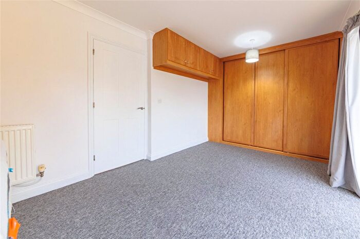 1 Bedroom Flat To Rent In King Edward House, Queen Edith's Way, Cambridge, CB1