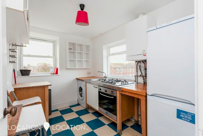1 Bedroom Flat To Rent In Stoke Newington Church Street, London, N16
