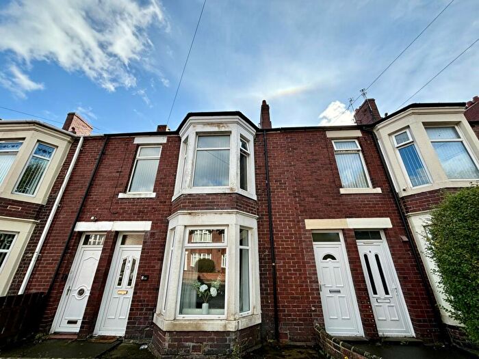 3 Bedroom Flat To Rent In Millbank Crescent, Bedlington, Northumberland, NE22