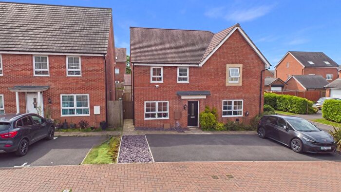 3 Bedroom Semi-Detached House For Sale In Regents Drive, Mickleover, Derby, Derbyshire, DE3