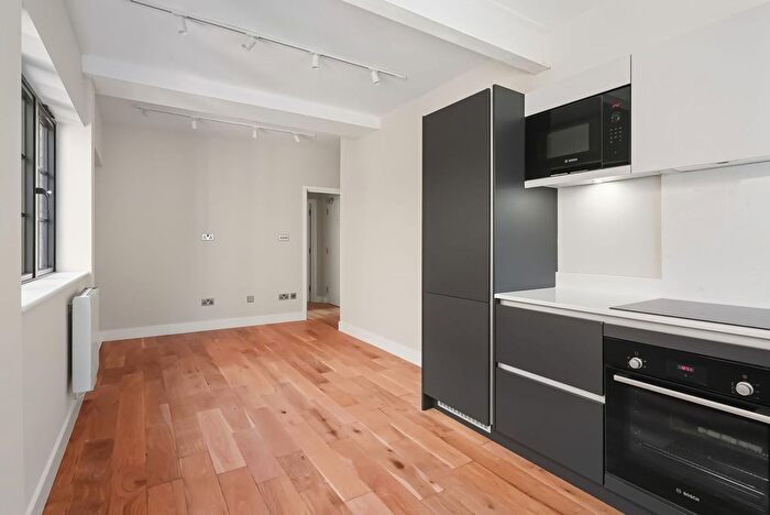 1 Bedroom Flat For Sale In High Street, Sutton, SM1