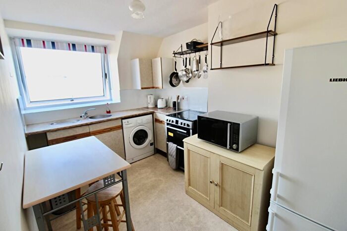 Studio To Rent In Linksfield Gardens, Top Floor, AB24