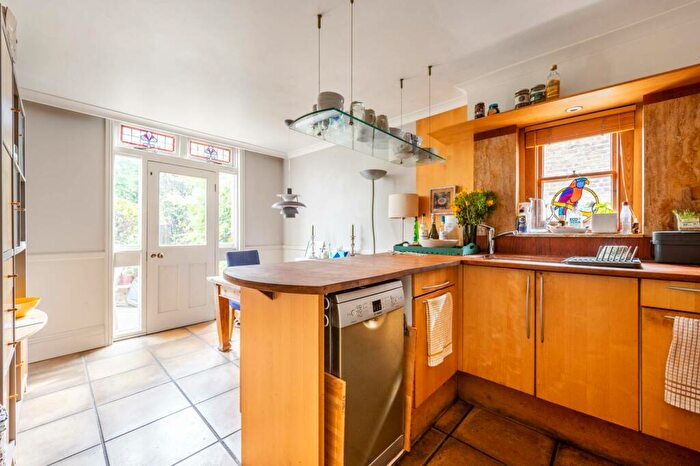 3 Bedroom House To Rent In Langler Road, Kensal Rise, London, NW10