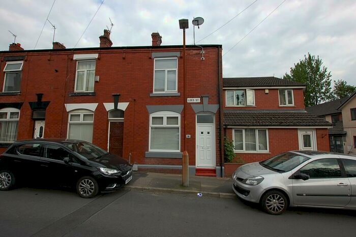 2 Bedroom Terraced House To Rent In Lees Street, Ashton-under-Lyne, Greater Manchester, OL6
