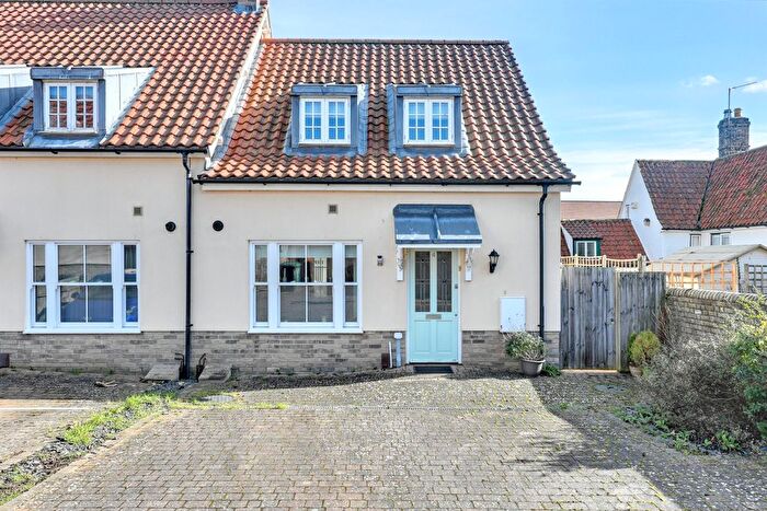 2 Bedroom End Of Terrace House For Sale In Rushden Close, Fulbourn, CB21