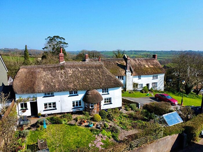 3 Bedroom Link Detached House For Sale In Iddesleigh, Winkleigh, Devon, EX19