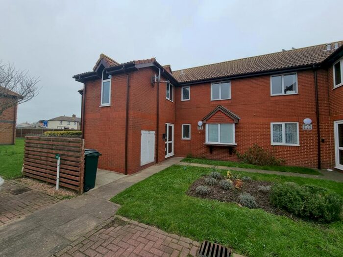 1 Bedroom Flat To Rent In Walcheren Close, Deal, CT14
