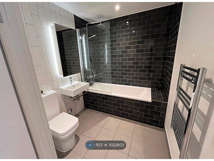 1 Bedroom Flat To Rent In Clipper St, London, E16