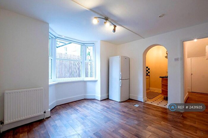 2 Bedroom Flat To Rent In Stork Road, London, E7