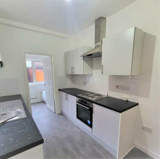 3 Bedroom Semi-Detached House To Rent In Owston Road, Carcroft, Doncaster, DN6