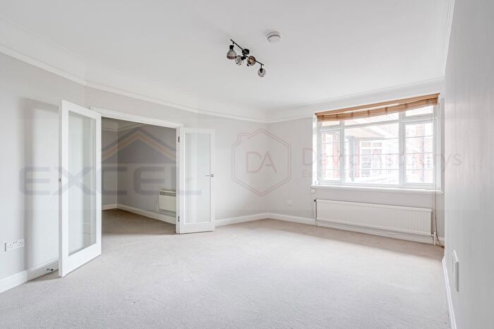 2 Bedroom Flat To Rent In Station Road, Hendon, London, NW4