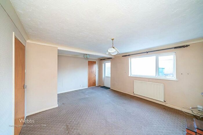 3 Bedroom Terraced House For Sale In Broadsmeath, Kettlebrook, Tamworth, B77